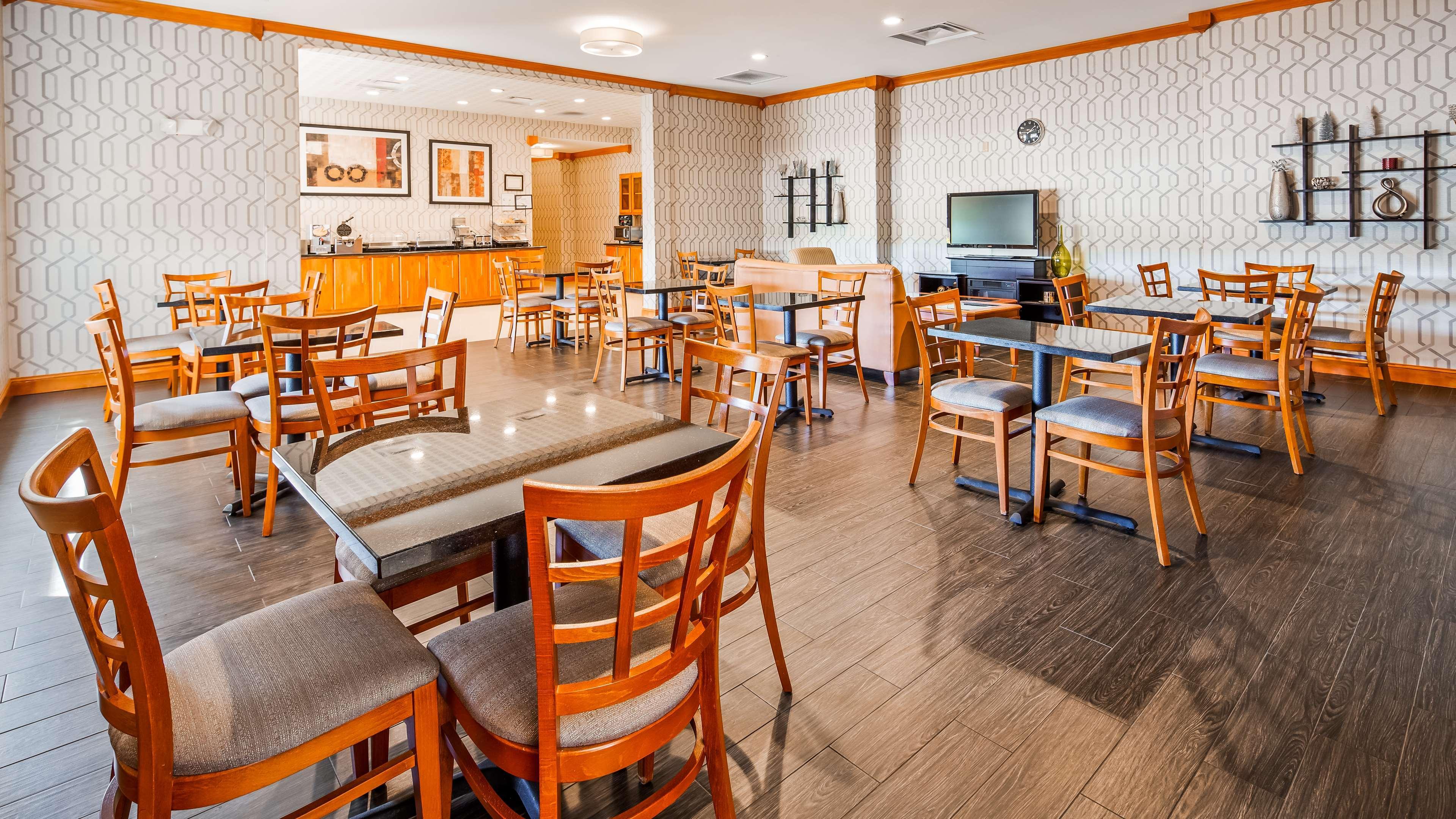 Best Western Plus Rose City Conference Inn Thomasville Bagian luar foto